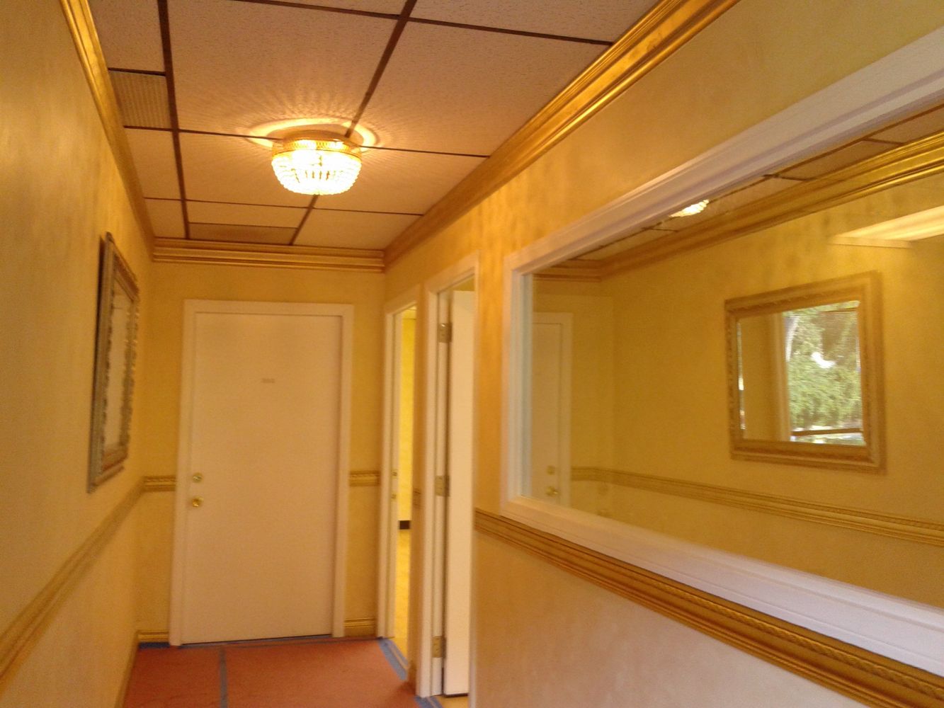 LARGE PRIVATE OFFICE, MULTIPLE USES. WOOD FLOOR.